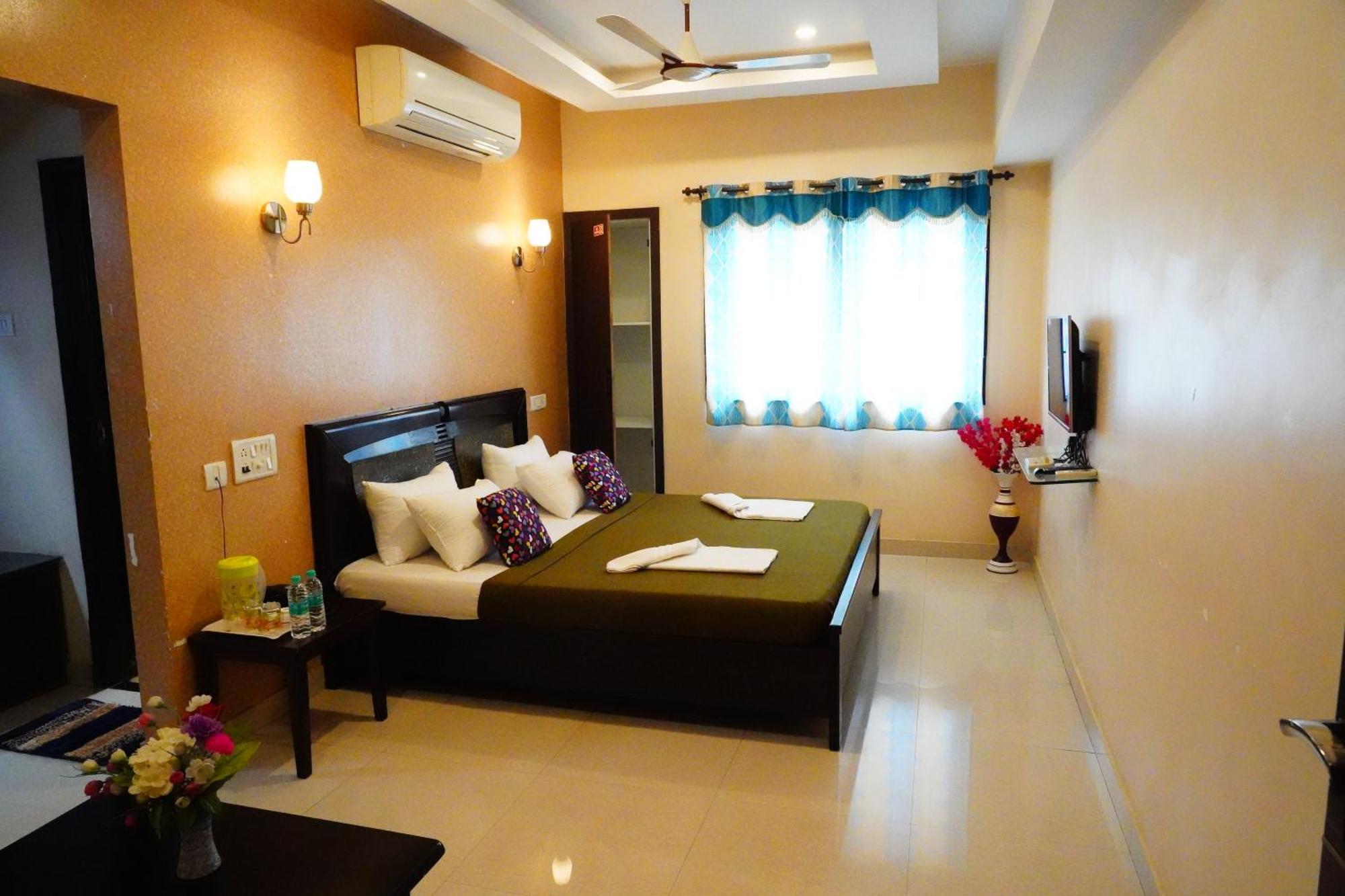 Vinayagam Residency Hotell Arcot Eksteriør bilde